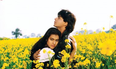 नेटफ्लिक्स की डॉक्यू-सीरीज़ ‘द रोमांटिक्स’ के लिए आदित्य चोपड़ा ने दिया पहली बार कैमरा पर इंटरव्यू