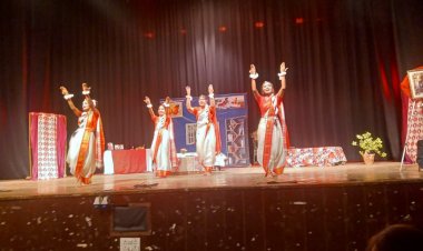 'नाटक 'हाय बुढ़ापा' का मंचन