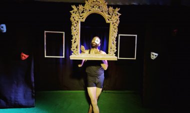 भाव-भंगिमाओं से दिखे अभिनेता में अभिनय के रंग