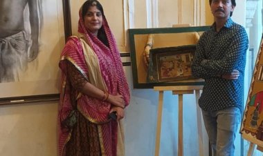 50 के करीब अलग अलग तरह की विधा में बने चित्र आकर्षण का केंद्र