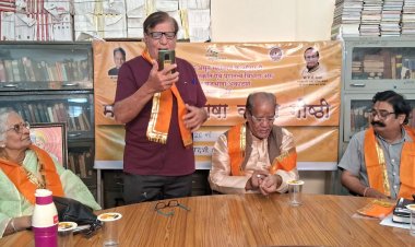 याद कृष्ण की आते ही मन वृन्दावन हो जाता है