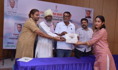 कलाकृतियों में दिखी प्रदेश की संस्कृति की झलक, दिखाया समाज को आईना