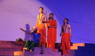 Dussehra drama festival: केवट प्रसंग में हैया हो हैया... जीवन नैया खेवन हारे रे भैया.. गाने की प्रस्तुति ने उत्सव में लगाए चार चांद