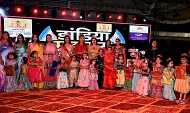 Dandiya Maharas 2023: रावण दहन के साथ हुआ चार दिवसीय डांडिया महारास 2023 का समापन