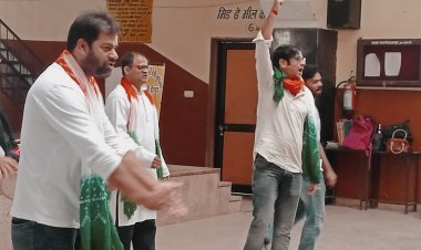 नुक्कङ नाटकों का प्रदर्शन