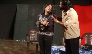 Raktabeej: नाटक रक्तबीज में दिखा आधुनिक समाज का आईना