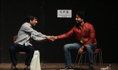 Foot Notes of Life natak: नाटक 'फूट नोट्स ऑफ लाइफ' का मंचन