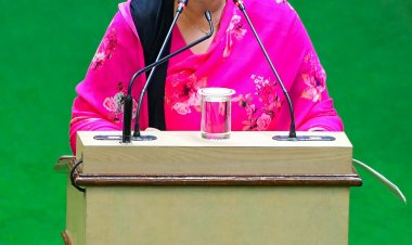 Budget 2024: इस राज्य ने अपने 2024 बजट में किसानों को ब्याज मुफ्त, युवाओं के लिए 70 हजार भर्तियां जैसी योजनाओं की सौगात दी.. पूरी खबर के लिए क्लिक करे लिंक पर