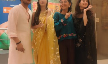 Laapataa Ladies movie premier: किरण राव और उनकी फिल्म की कास्ट ने जयपुर में की फिल्म 'लापता लेडीज़' की स्पेशल स्क्रीनिंग अटेंड