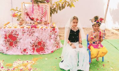 Faag Festival: फाग उत्सव में हुई भजन संध्या