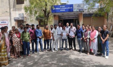 nursing and paramedical staff: यूटीबी पर कार्यरत नर्सिंग और पैरामेडिकल कर्मचारियों ने दिया ज्ञापन