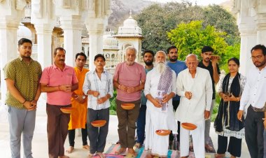 भवानी सिंह की पुण्यतिथि पर दी श्रद्धांजलि बांधे परिंडे