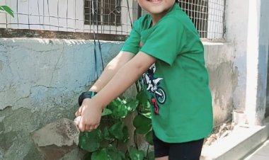 Child model and actor Arvik Bairathi: चाइल्ड मॉडल व एक्टर अर्विक बैराठी ने किया पौधरोपण