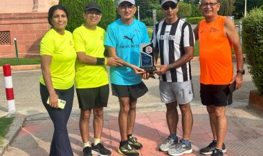 Run India Half Marathon: रन इंडिया हाफ मैराथन में विष्णु टांक को अवार्ड