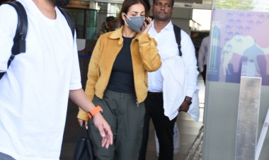 Malaika and Sara Ali Khan spot Jaipur airport: जयपुर एयरपोर्ट पर साथ दिखीं मलाइका और सारा अली खान