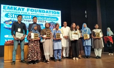 Student Talent Award Ceremony: एमके फाउंडेशन का विधार्थी प्रतिभा सम्मान समारोह का हुआ आयोजन