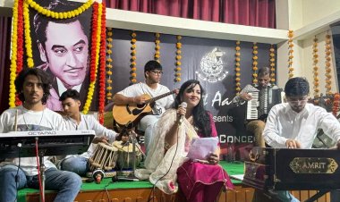 legendary playback singer Kishore Kumar: 25 कलाकारों ने सुनाए लेजेण्डरी प्लेबैक सिंगर किशोर कुमार के गाए सुपरहिट तराने