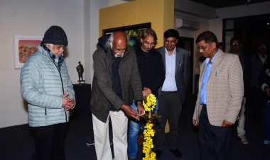 आईसीए आर्ट गैलरी में आयोजित हुई 'एकॉज ऑफ़ येलो' आर्ट एग्जीबिशन शुरू