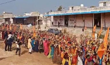 तेरह सौ महिलाओं ने निकाली कलश शोभायात्रा