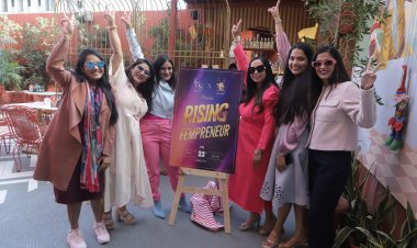 गैलेंटाइन डे कार्यक्रम मनाया