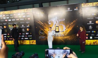 श्रेया ने राजस्थान के लोक कलाकारों के साथ किया डांस