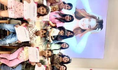 मदर्स डे पर मां—बच्चों ने मिलकर बनाई पेंटिंग्स, सीखी ऑर्गेनिक परफ्यूम मेकिंग