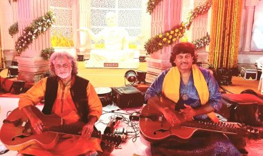 पद्म भूषण पंडित विश्व मोहन भट्ट और तंत्री सम्राट पंडित सलिल भट्ट की विशेष प्रस्तुति