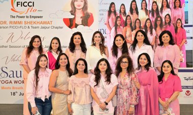 Arora emphasized the importance of using the right facial oils based on individual skin types