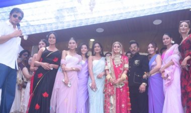 एक्ट्रेस ईशा मालवीय और टीना आहूजा ने की पिंकसिटी में विजिट