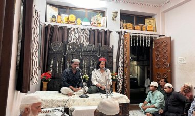 कलाकारों ने हजरत इमाम हुसैन की निस्बत में कलाम पेश किए