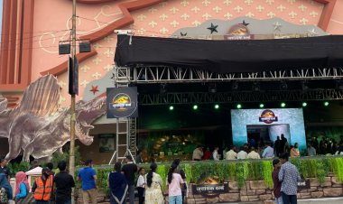 राज मंदिर में जुरासिक वर्ल्ड: रीबर्थ का हिन्दी प्रीमियर 