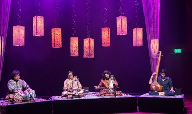 मोमिन खान ने राजस्थानी मांड को ठुमरी अंदाज़ में सारंगी और गायन के सम्मिलन के साथ किया प्रस्तुत