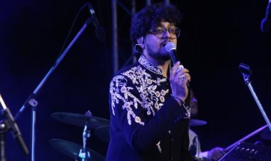 जेकेके में आधीरा बैंड ने दी फोक-फ्यूजन परफ़ॉर्मेंस