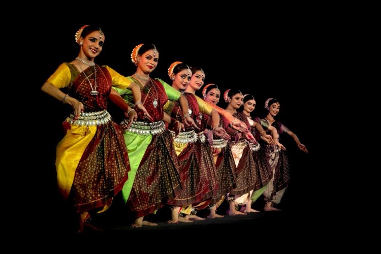 आध्यात्मिक परंपराओं, लोक-संस्कृति और नृत्य-नाट्य का संगम: संस्कृति महोत्सव में विविध रंगों की छटा