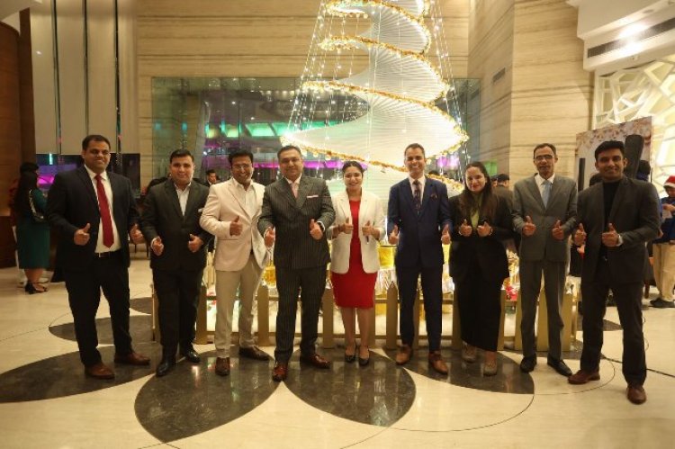 Hilton Jaipur Welcomes the Festive Season with an Eco-Friendly Tree Lighting Celebration