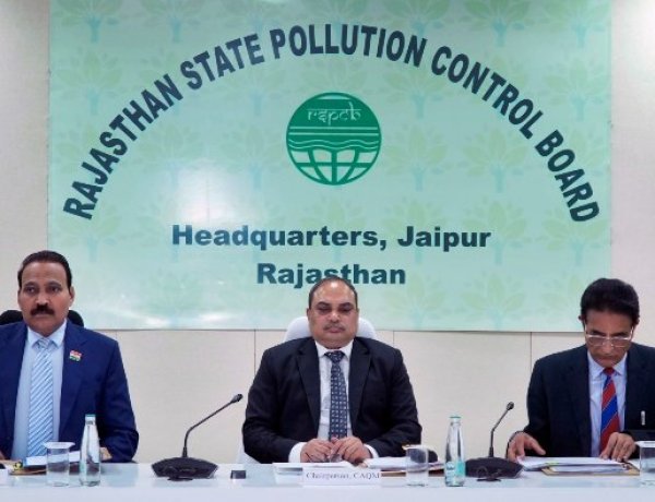 एनसीआर राजस्थान में वायु प्रदूषण नियंत्रण को लेकर उच्चस्तरीय समीक्षा बैठक, बहु-आयामी कार्ययोजना पर दिया गया जोर