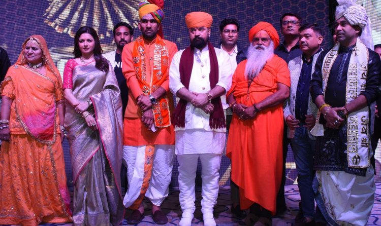 National Karni Sena Film Festival: जयपुर में चमके सितारे, सम्मान और संगीत से सजा राष्ट्रीय करणी सेना फिल्म फेस्टिवल