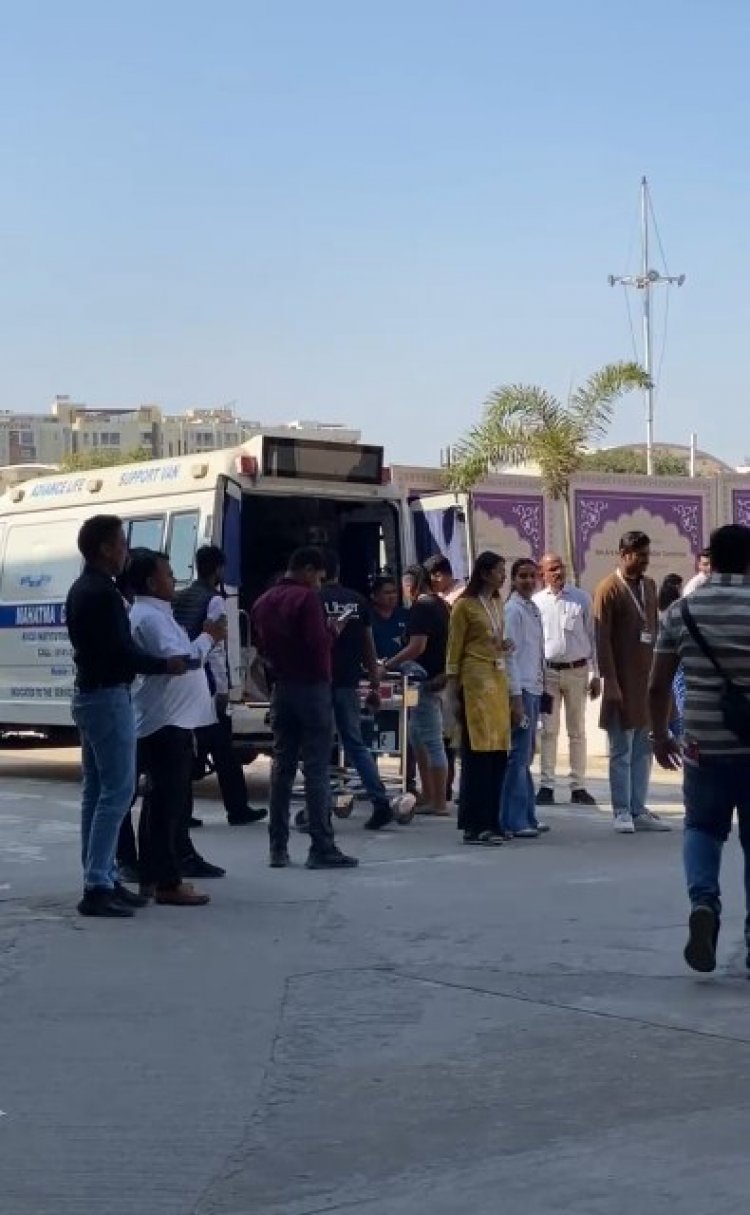 Dog Attack Jaipur: जयपुर एयरपोर्ट पर सुरक्षा पर बड़ा सवाल: टर्मिनल-2 में महिला यात्री पर डॉग अटैक, मची अफरा-तफरी