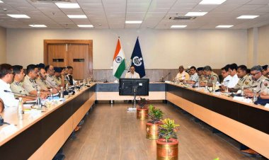 “अपराधियों में डर, आमजन में भरोसा: जीरो टॉलरेंस के साथ कानून व्यवस्था पर सख्त एक्शन मोड में सरकार”