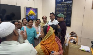 कलेक्टर की संवेदनशील पहल से खिले नौनिहालों के सपने: 34 RTE विद्यार्थियों को मिला नया स्कूल, टूटी पढ़ाई की कड़ी फिर जुड़ी