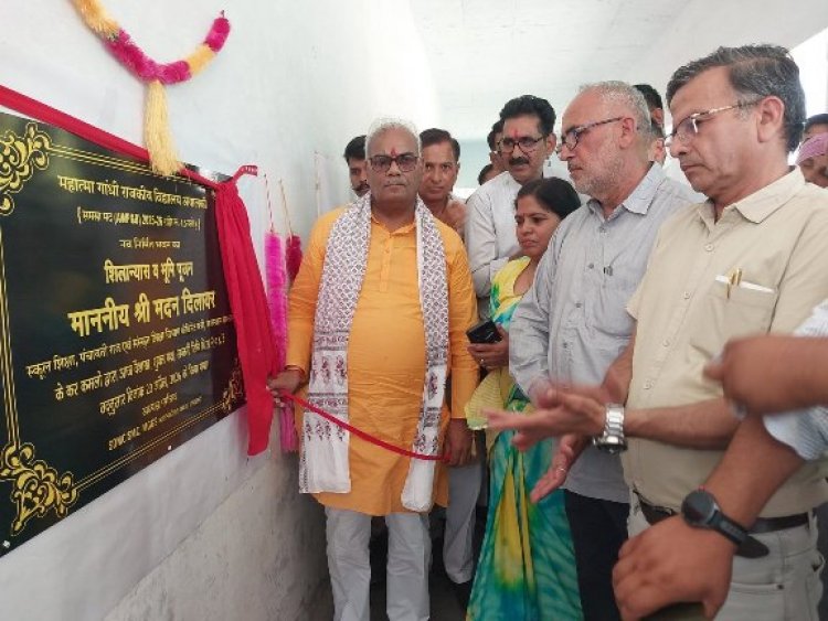 हनुमानगढ़ दौरे पर शिक्षा मंत्री: सरकारी स्कूलों की गुणवत्ता में सुधार, नवाचारों की सराहना